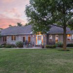 420 Ledlie Lane, Mankato