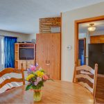 128 South Redwood Drive, Mankato