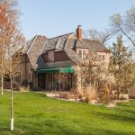 212 Oak Knoll Boulevard, Mankato