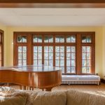 212 Oak Knoll Boulevard, Mankato