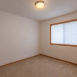 333 Tanager Path, Mankato