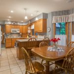 215 Crestwood Drive, North Mankato