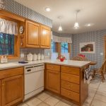 215 Crestwood Drive, North Mankato