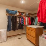 215 Crestwood Drive, North Mankato