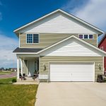 40 Cottonwood Trail, North Mankato