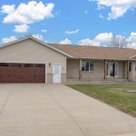 2-web-or-mls-624-e-nathan-st